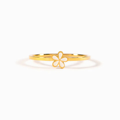 Minimalist Daisy Ring